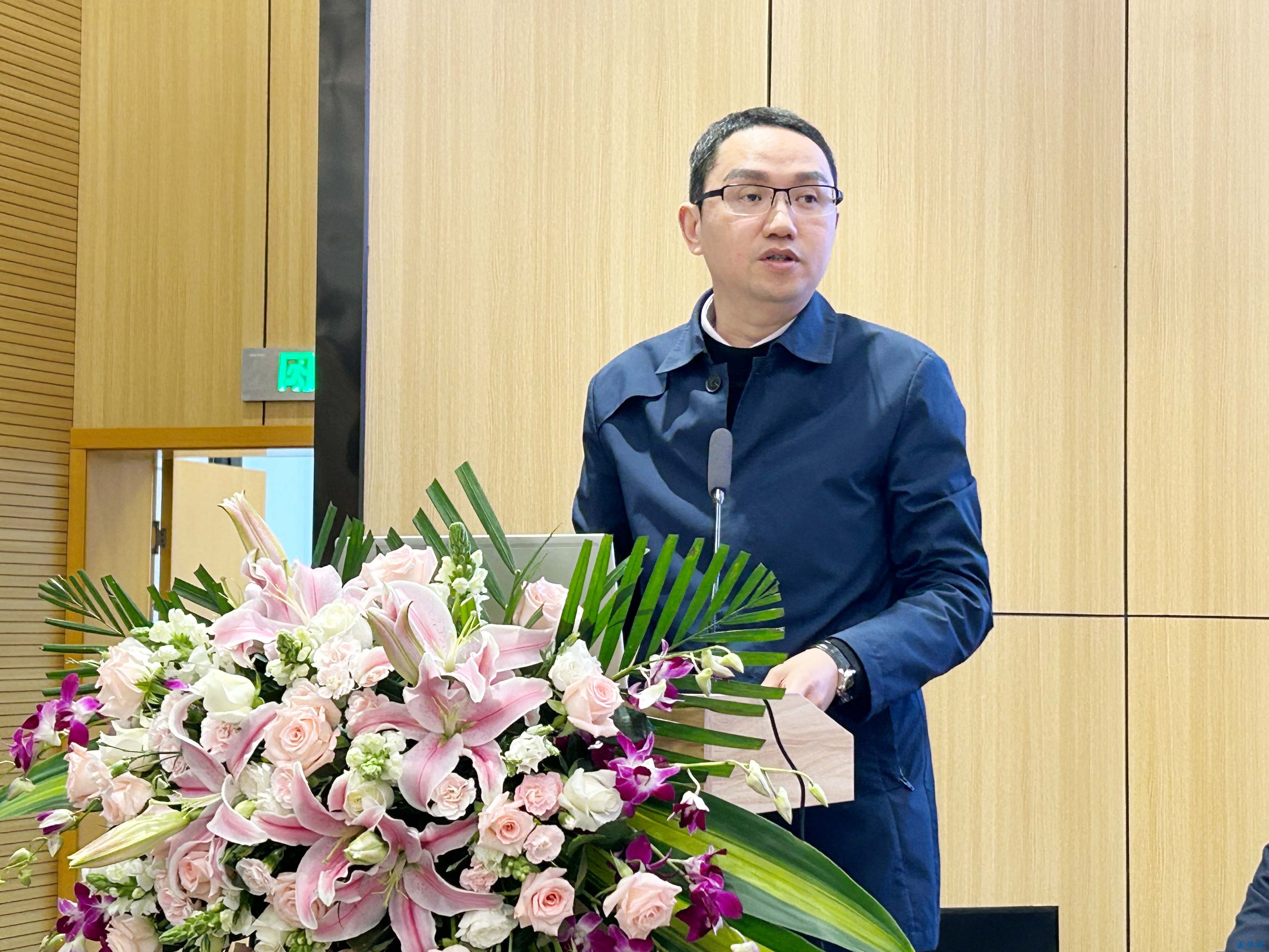 宜宾市卫健委副主任牟雄峰致辞.jpg