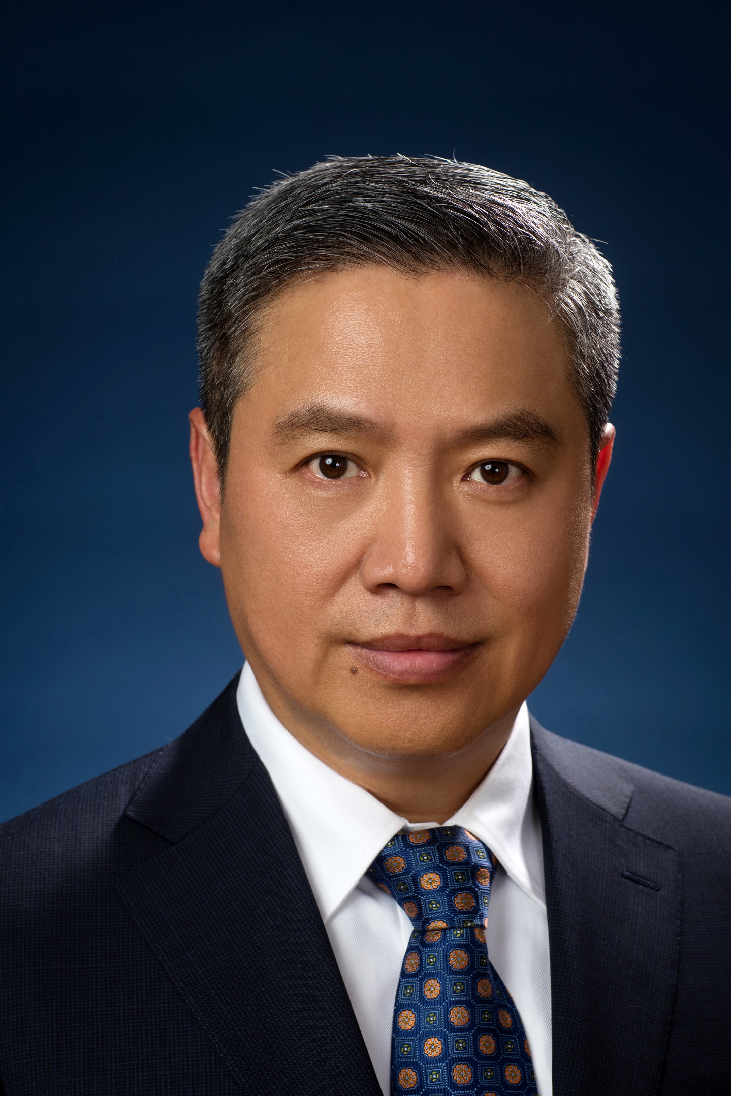 6. Peter Wang 王忠林先生照片.jpg