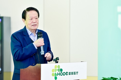 原卫生部副部长、国医师协会名誉会长殷大奎.jpg