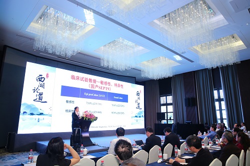 陆军总医院消化内科主任盛剑秋教授.jpg