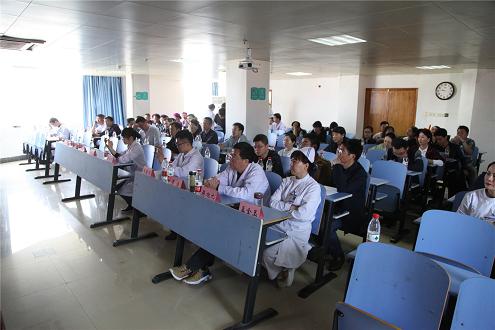 信阳市中心医院成功举办“信阳市脑卒中质控中心成立工作会议6.jpg