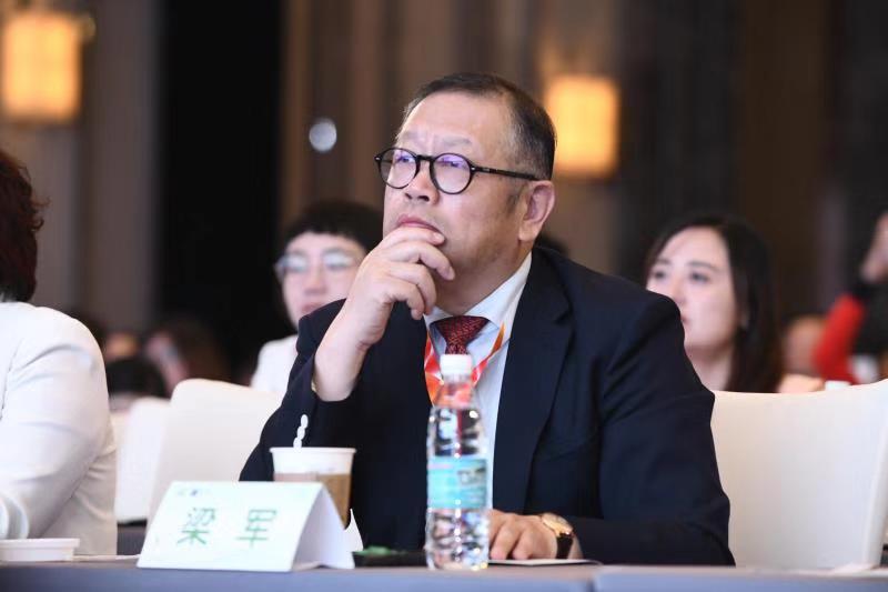 中国临床肿瘤学会(CSCO)副理事长、北京大学国际医院副院长梁军教授.jpg