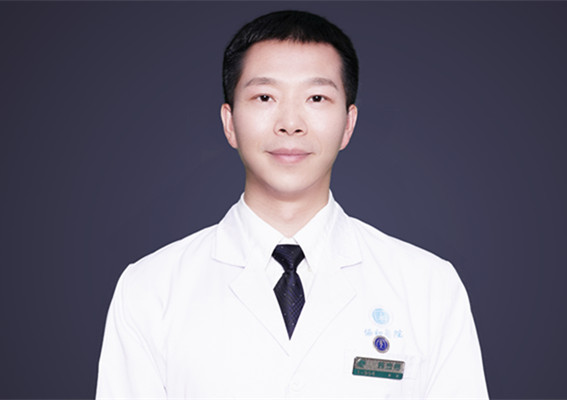 陈宏翔 2_副本.jpg