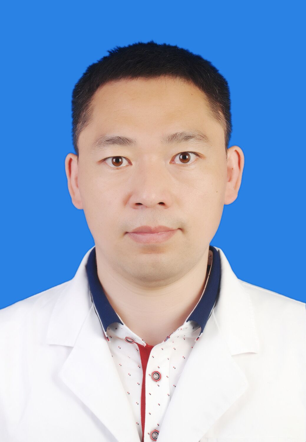 李鹏  副主任医师.jpg