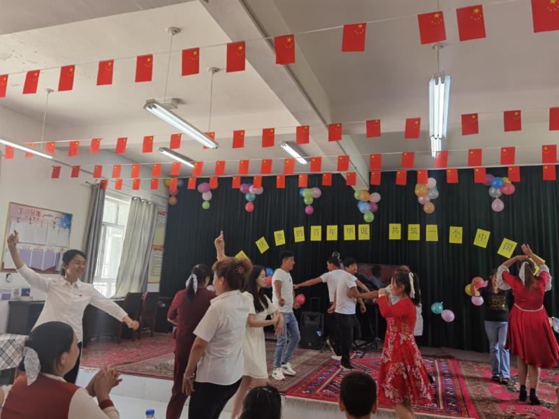 同庆党的百年华诞 共筑一个中国梦7.jpg