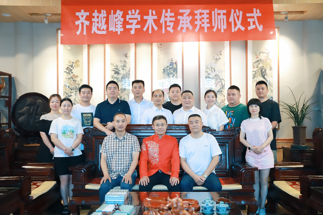 合照新.jpg
