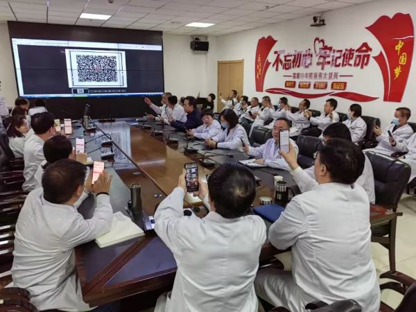 真情系灾区    关爱汇暖流——酒钢医院积极向积石山县灾区捐款（3.jpg