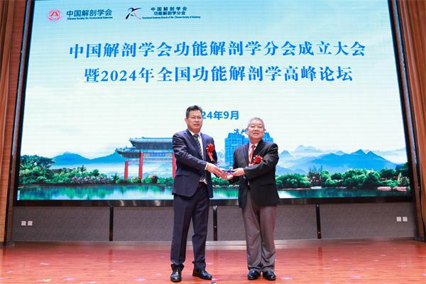 下载 (5).jpg