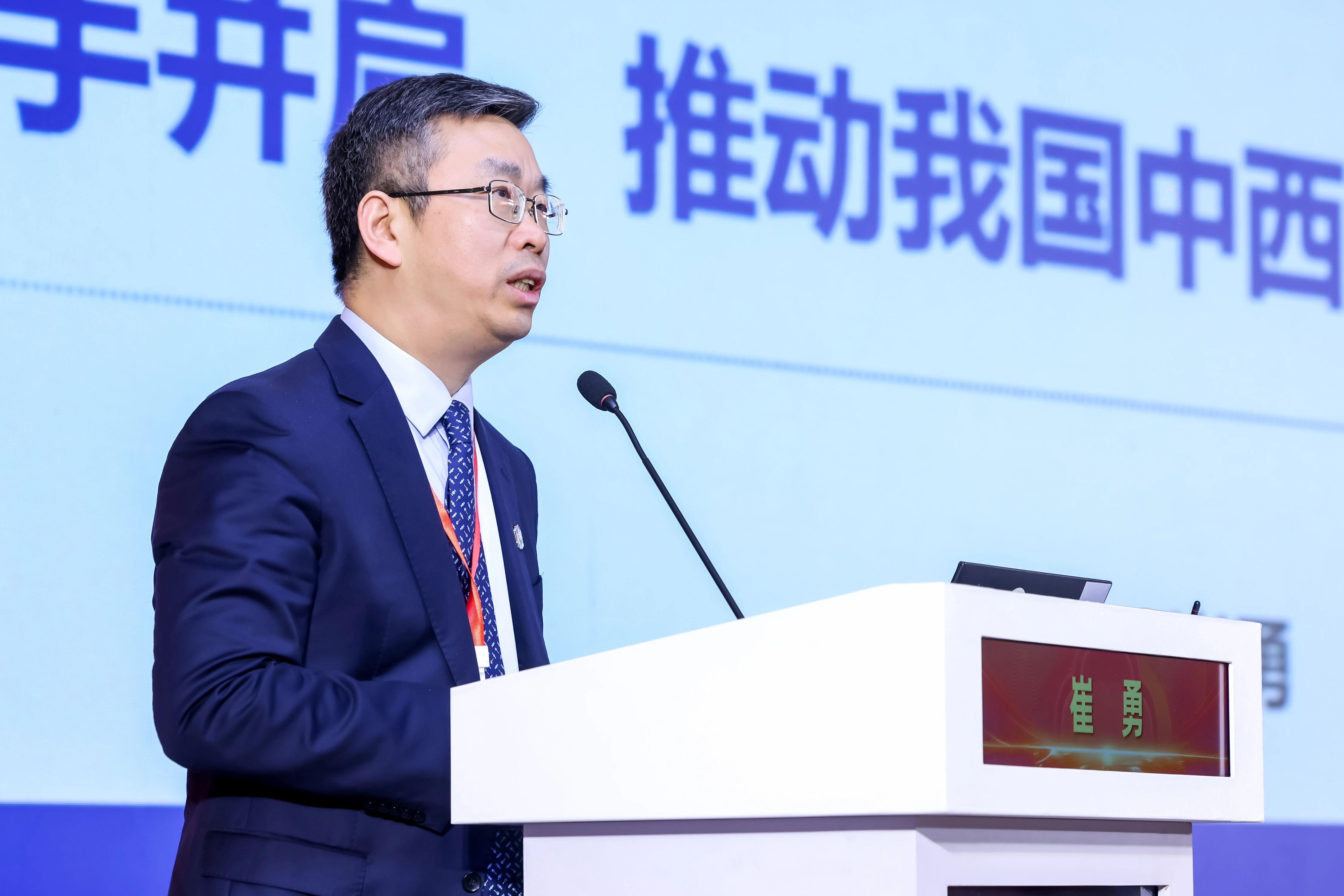 微信图片_20250226140352.jpg
