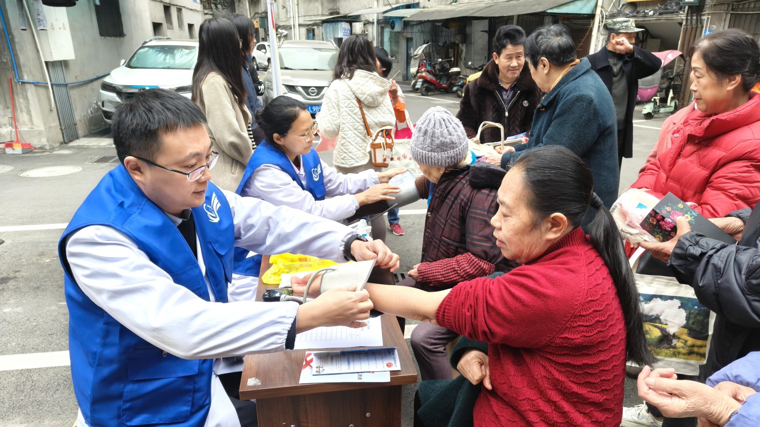 4b04cb9606720d5546563e26afb4226_副本.jpg